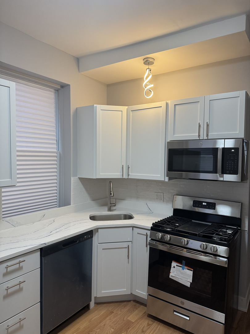 1540 S Ridgeway Avenue