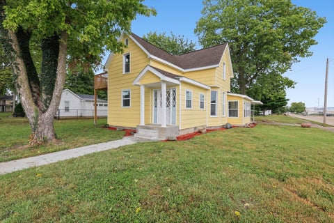 Photo of 705 S Court Street, Tuscola, IL 61953 (MLS # 12753874)