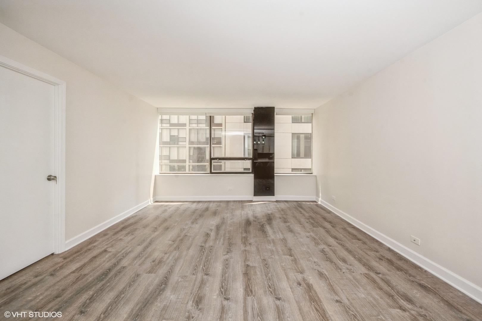 233 E Erie Street 1108