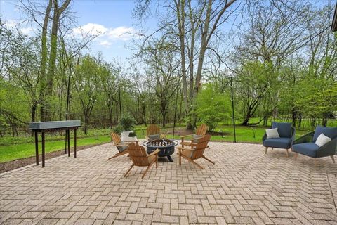 Tiny photo for 8 Anglican Lane, Lincolnshire, IL 60069 (MLS # 12630629)