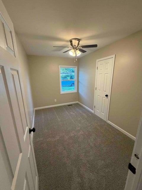 Tiny photo for 2415 E Oregon Street, Urbana, IL 61802 (MLS # 12754962)