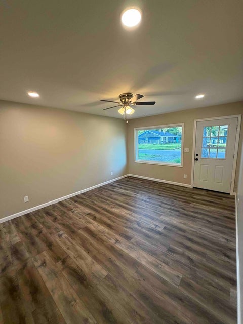 Tiny photo for 2415 E Oregon Street, Urbana, IL 61802 (MLS # 12754962)