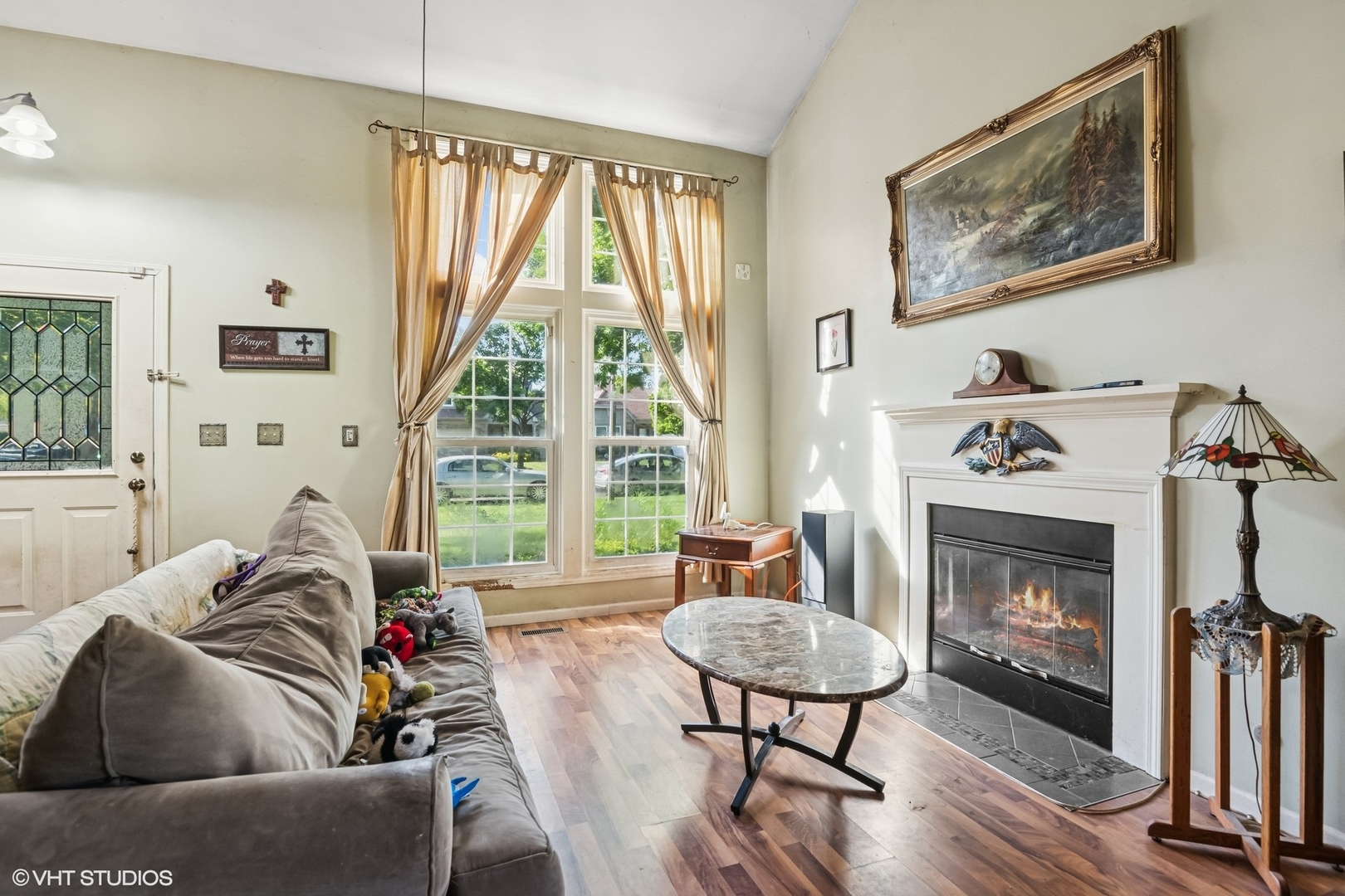 1329 Gloucester Circle