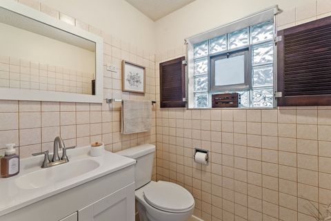 Tiny photo for 15501 Rose Drive, South Holland, IL 60473 (MLS # 12435152)