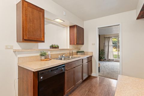 Tiny photo for 15501 Rose Drive, South Holland, IL 60473 (MLS # 12435152)