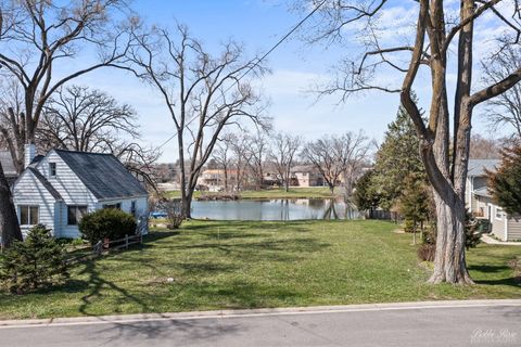 214 S Channel Drive Round Lake Beach IL 60073