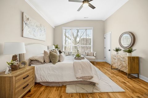 Tiny photo for 5032 S Michigan Avenue, Chicago, IL 60615 (MLS # 12548115)