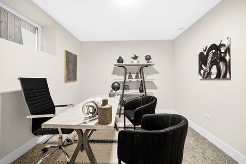 Tiny photo for 5032 S Michigan Avenue, Chicago, IL 60615 (MLS # 12548115)