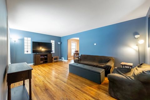 Tiny photo for 3515 Elmwood Avenue, Berwyn, IL 60402 (MLS # 12579316)