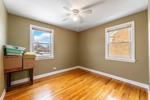 Tiny photo for 3515 Elmwood Avenue, Berwyn, IL 60402 (MLS # 12579316)