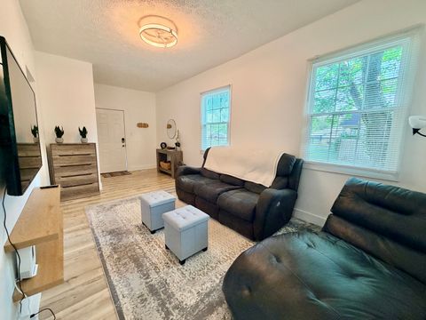 Tiny photo for 1112 Ophia Street, Metropolis, IL 62960 (MLS # 12623842)