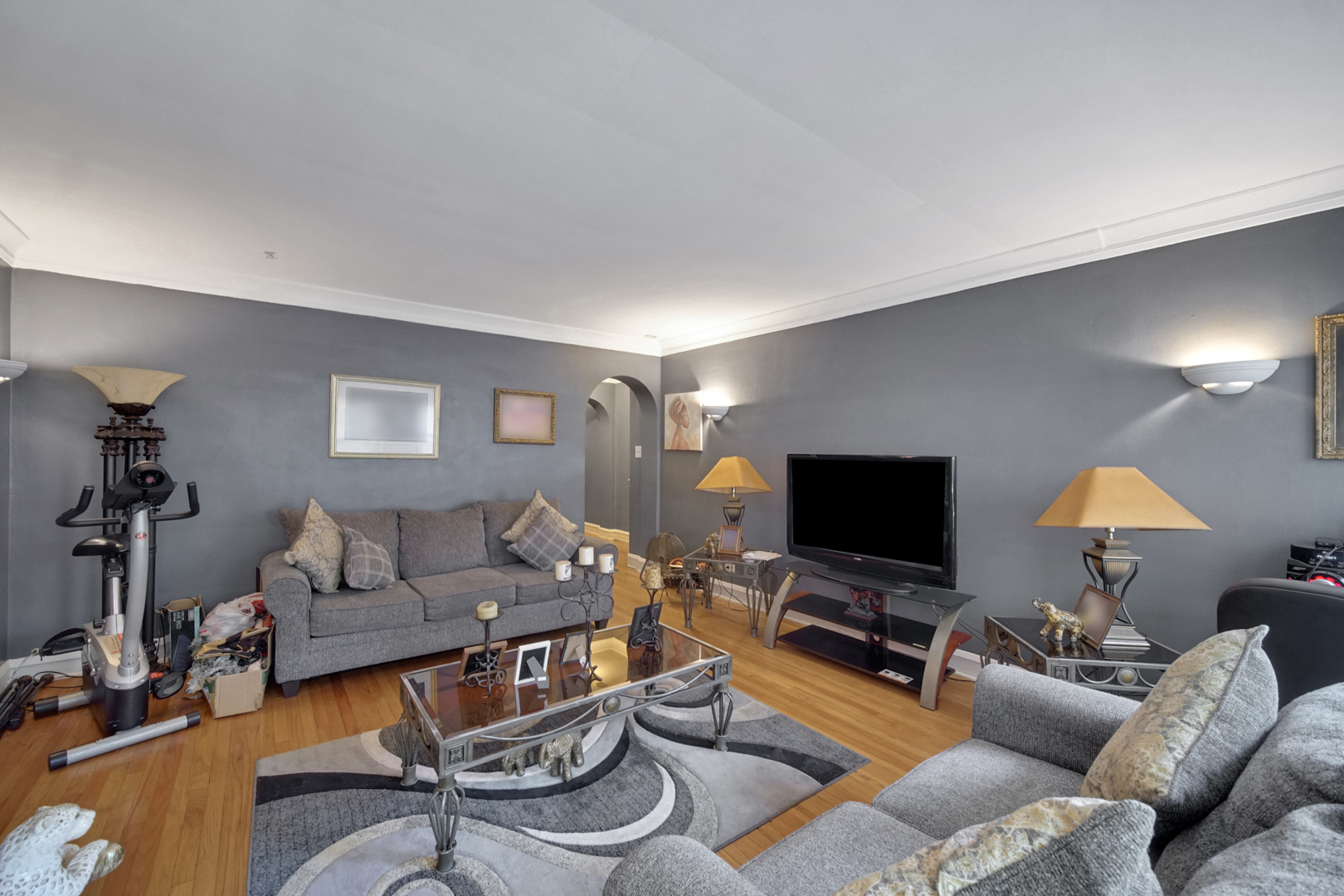 8142-8146 S Maryland Avenue