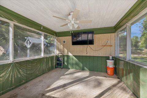 Tiny photo for 208 S River Road, Fox River Grove, IL 60021 (MLS # 12492170)