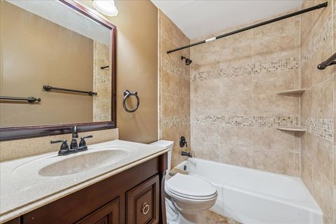 Tiny photo for 208 S River Road, Fox River Grove, IL 60021 (MLS # 12492170)