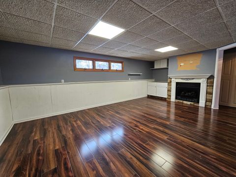 Tiny photo for 208 S River Road, Fox River Grove, IL 60021 (MLS # 12492170)