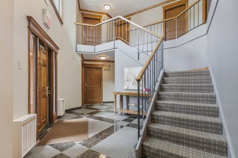 Tiny photo for 100 White Oak Court #1, Schaumburg, IL 60195 (MLS # 12514025)