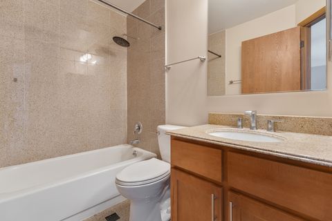 Tiny photo for 100 White Oak Court #1, Schaumburg, IL 60195 (MLS # 12514025)