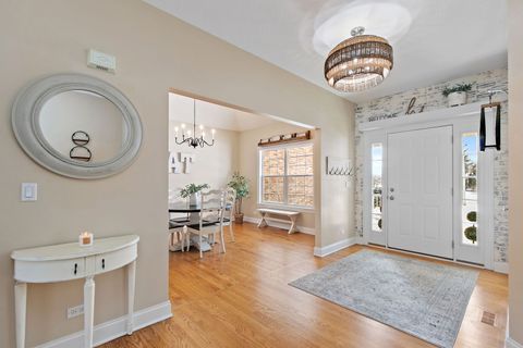 Tiny photo for 560 Ellen Court, Woodstock, IL 60098 (MLS # 12556328)