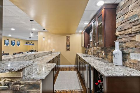 Tiny photo for 560 Ellen Court, Woodstock, IL 60098 (MLS # 12556328)