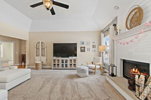 Tiny photo for 560 Ellen Court, Woodstock, IL 60098 (MLS # 12556328)