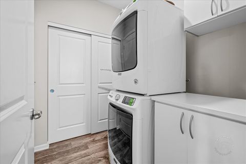 Tiny photo for 320 Sussex Lane, North Aurora, IL 60542 (MLS # 12561010)