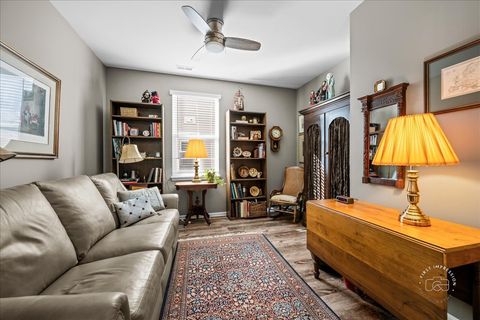 Tiny photo for 320 Sussex Lane, North Aurora, IL 60542 (MLS # 12561010)