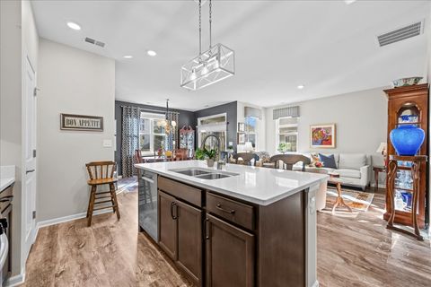 Tiny photo for 320 Sussex Lane, North Aurora, IL 60542 (MLS # 12561010)