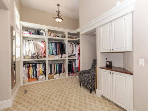 Tiny photo for 47 Stonebrook Court, Bloomington, IL 61704 (MLS # 12500271)