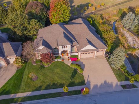 Tiny photo for 47 Stonebrook Court, Bloomington, IL 61704 (MLS # 12500271)