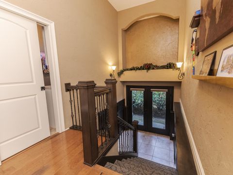 Tiny photo for 47 Stonebrook Court, Bloomington, IL 61704 (MLS # 12500271)