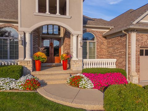 Tiny photo for 47 Stonebrook Court, Bloomington, IL 61704 (MLS # 12500271)