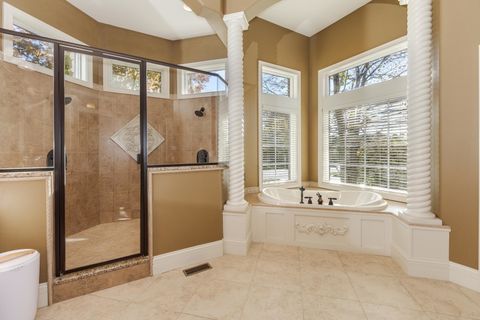 Tiny photo for 47 Stonebrook Court, Bloomington, IL 61704 (MLS # 12500271)