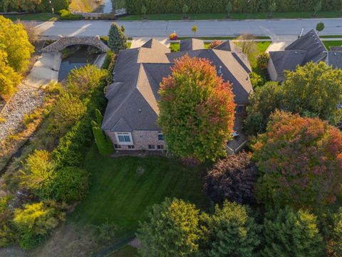 Tiny photo for 47 Stonebrook Court, Bloomington, IL 61704 (MLS # 12500271)