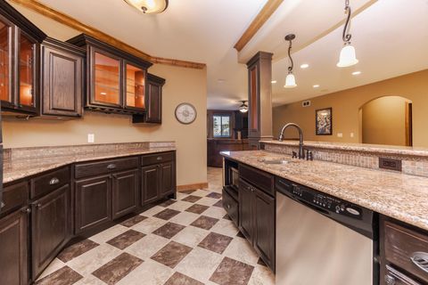 Tiny photo for 47 Stonebrook Court, Bloomington, IL 61704 (MLS # 12500271)