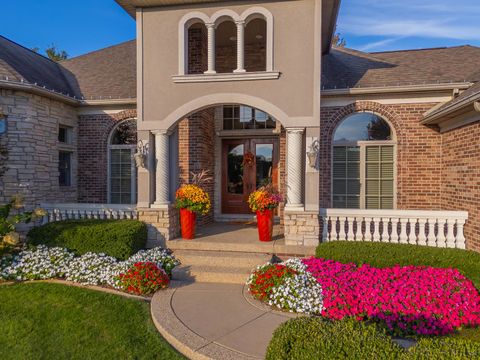 Tiny photo for 47 Stonebrook Court, Bloomington, IL 61704 (MLS # 12500271)
