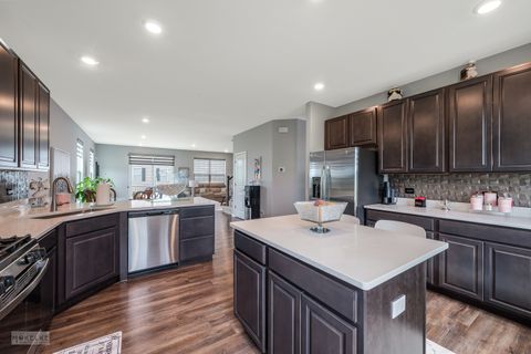 Tiny photo for 173 Lakeshore Drive, Oswego, IL 60543 (MLS # 12368044)