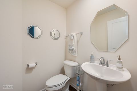 Tiny photo for 173 Lakeshore Drive, Oswego, IL 60543 (MLS # 12368044)