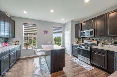 Tiny photo for 173 Lakeshore Drive, Oswego, IL 60543 (MLS # 12368044)