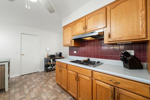 Tiny photo for 6812 Wainwright Drive, Woodridge, IL 60517 (MLS # 12515949)