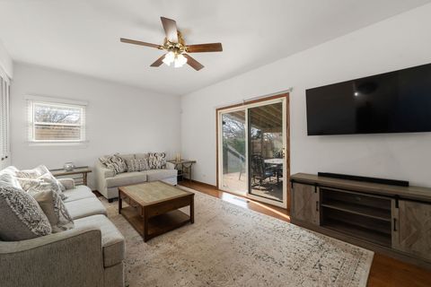 Tiny photo for 6812 Wainwright Drive, Woodridge, IL 60517 (MLS # 12515949)