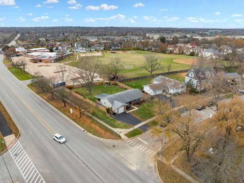 Tiny photo for 6812 Wainwright Drive, Woodridge, IL 60517 (MLS # 12515949)