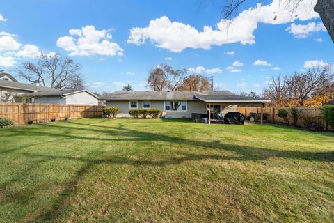 Tiny photo for 6812 Wainwright Drive, Woodridge, IL 60517 (MLS # 12515949)