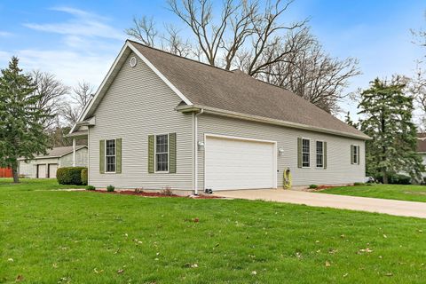 Tiny photo for 201 W Hardanger Gate, Lee, IL 60530 (MLS # 12615636)