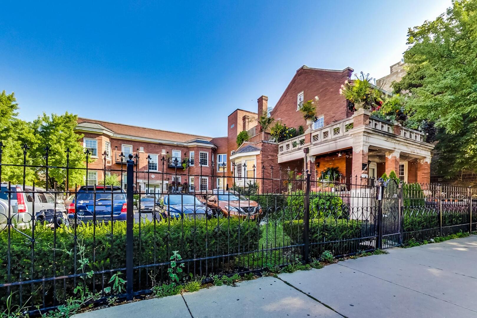 2950 W Palmer Street C1