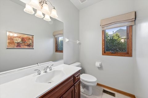 Tiny photo for 14141 Persimmon Drive, Orland Park, IL 60467 (MLS # 12674937)