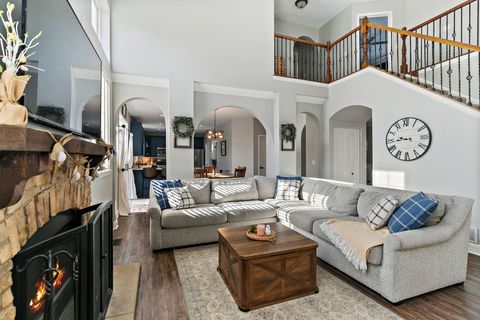 Tiny photo for 859 Dover Street, Pingree Grove, IL 60140 (MLS # 12564319)