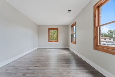 Tiny photo for 1808 Fayette Walk Walk #H, Hoffman Estates, IL 60194 (MLS # 12465414)