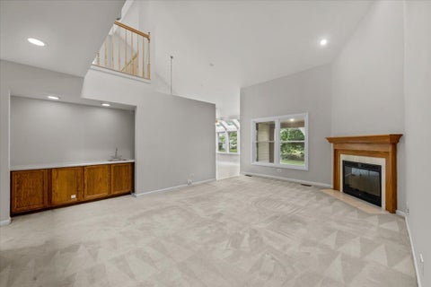Tiny photo for 352 Satinwood Court N, Buffalo Grove, IL 60089 (MLS # 12714706)