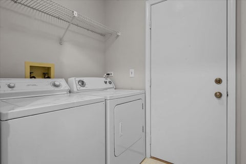 Tiny photo for 352 Satinwood Court N, Buffalo Grove, IL 60089 (MLS # 12714706)