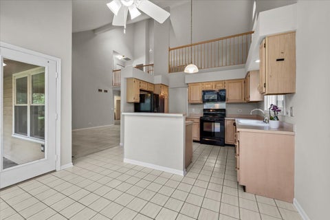 Tiny photo for 352 Satinwood Court N, Buffalo Grove, IL 60089 (MLS # 12714706)